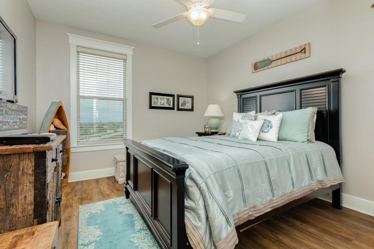 The Oasis Apartment *